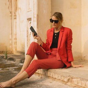 MATTER The Oversized Blazer + Handloom Chili, Red